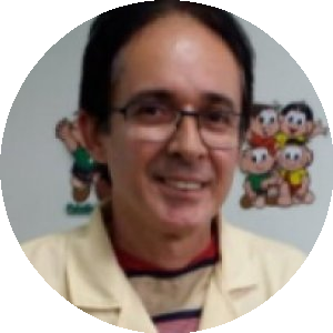 Dr. Adilson Almeida Santos