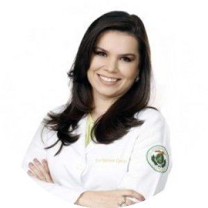 Dra. Bárbara Luiza Medeiros Francelino Carriço