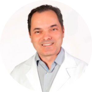 Dr. Cristiano Torres Bortoluzzi