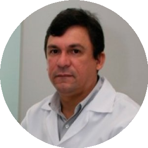 Dr. Daniel Santos Souza