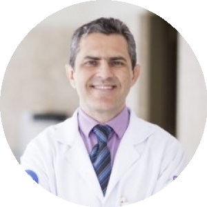 Dr. Márcio Correia