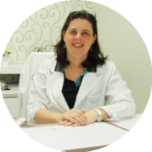 Dra. Larissa Camargo Passerotti