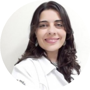 Dra. Anna Paola de Castro Correa Felício